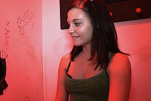 女人逼怎么艹舒服 Porn